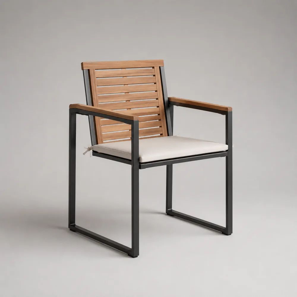 Sedia da giardino con braccioli in acciaio antracite e legno massello, cuscino beige, 56 x 60 x 87 cm